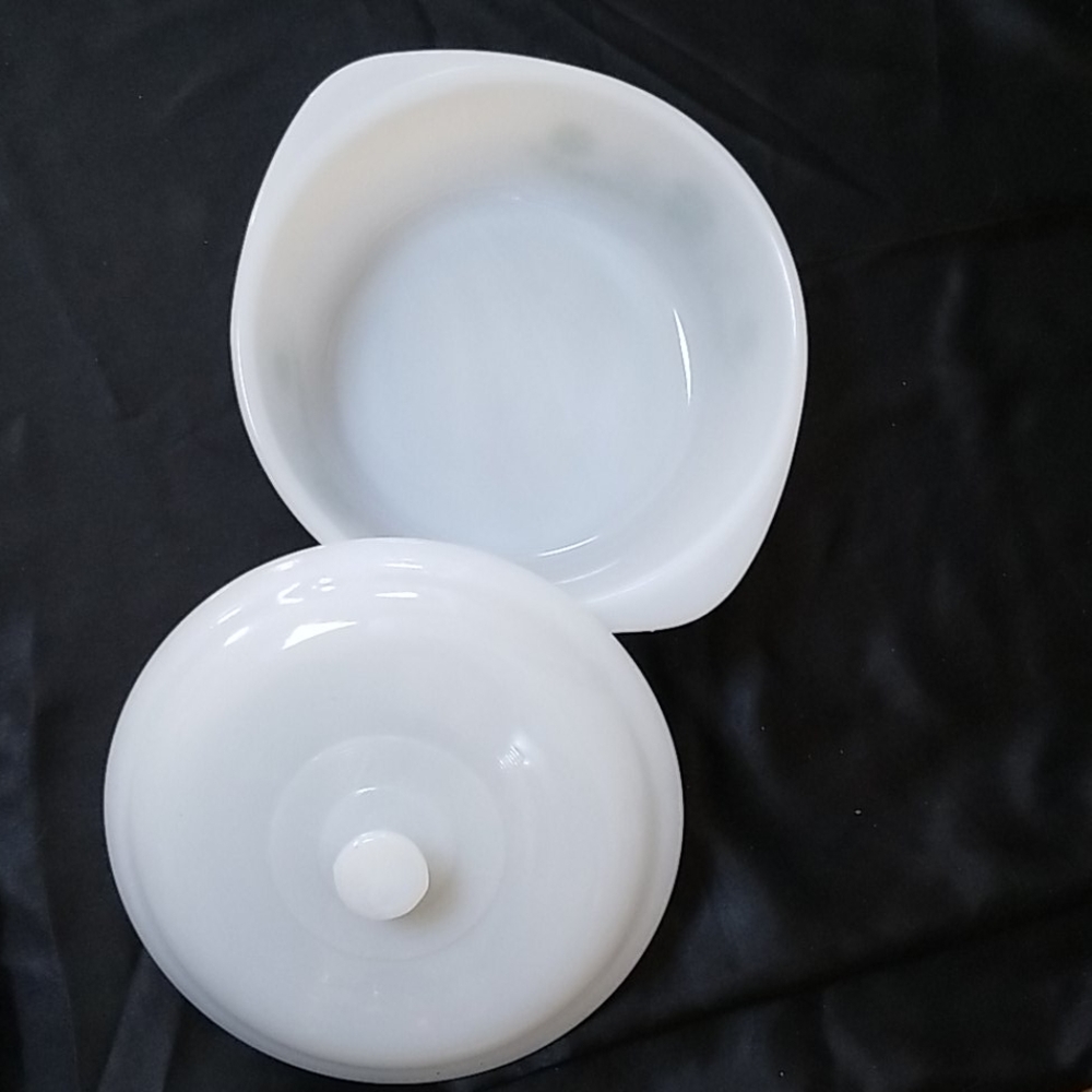 🥘VINTAGE 2 QT GLASBAKE CASSEROLE - Picture 2 of 5